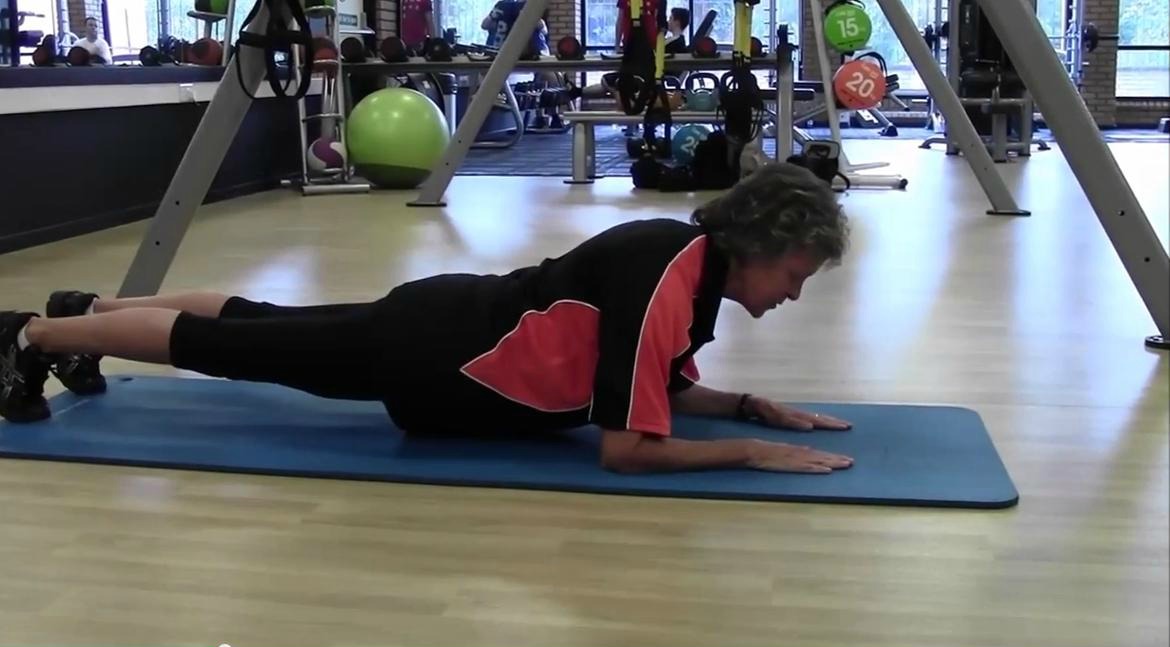 a Plank World Record Holder with Everybody Fitness Videos